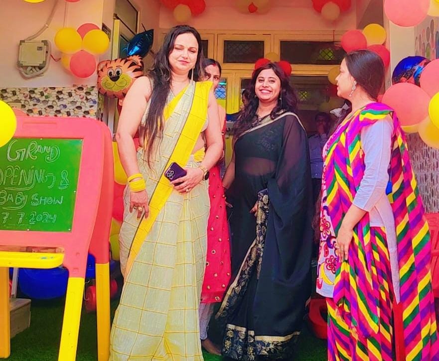 जानकीपुरम में सनफोर्ट वर्ल्ड प्री स्कूल का उद्घाटन, बेबी शो के साथ हुआ मैजिक शो का आयोजन